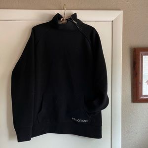 Peloton black textured sweatshirt